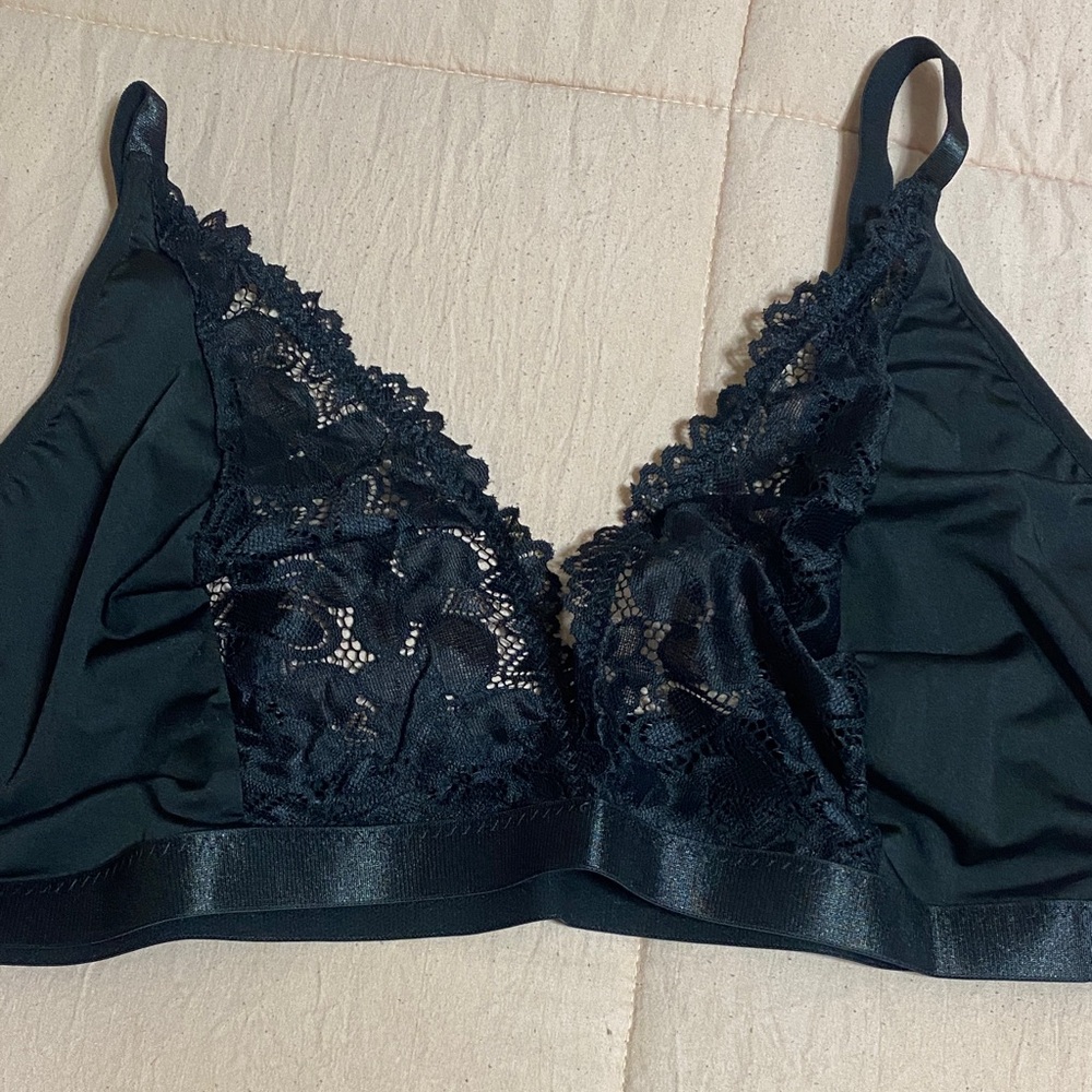 Elegant Black Lace Bralette